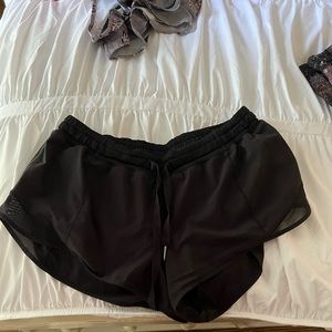 black hotty hot shorts
